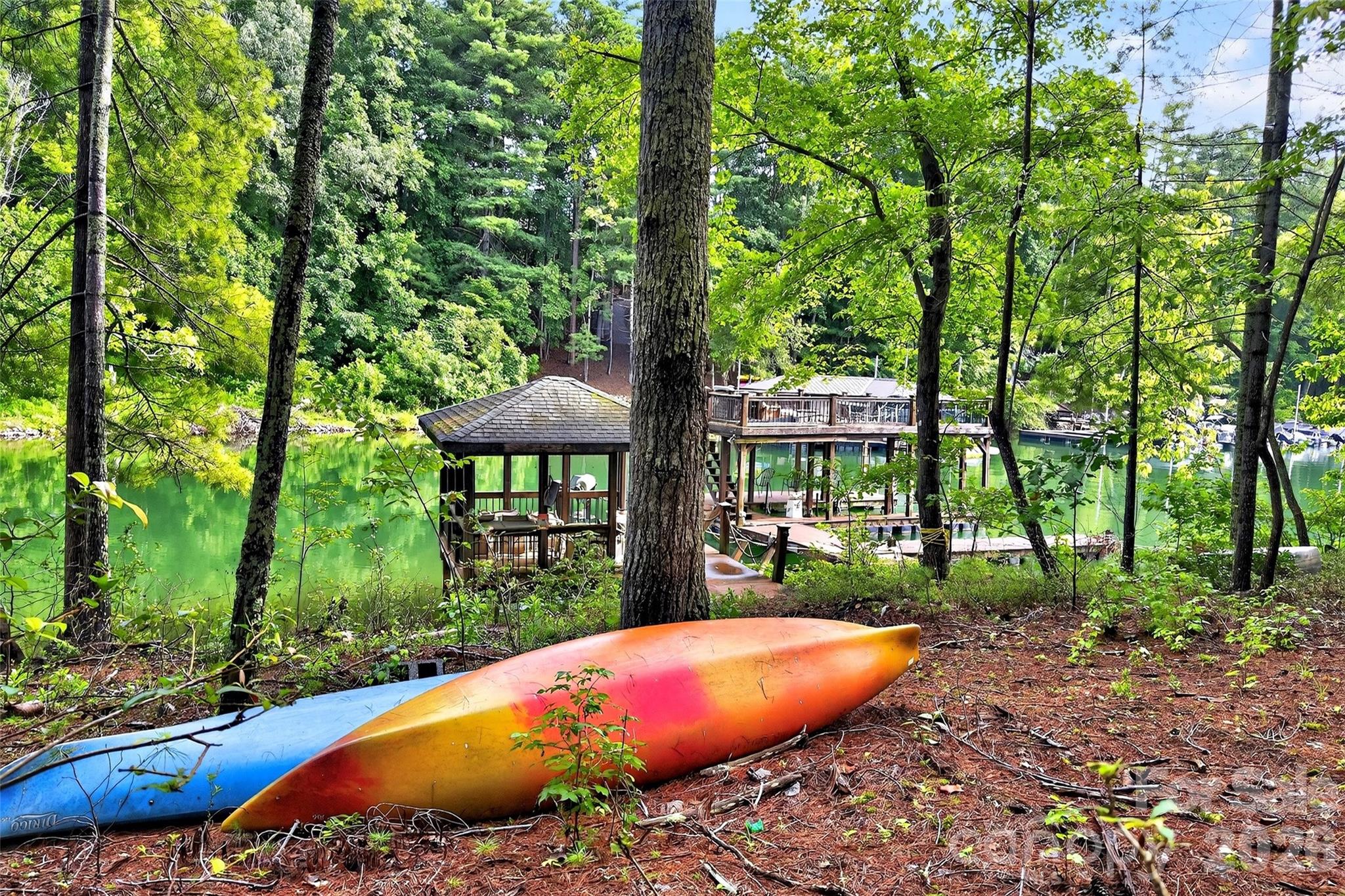 Mallard Pointe - Land