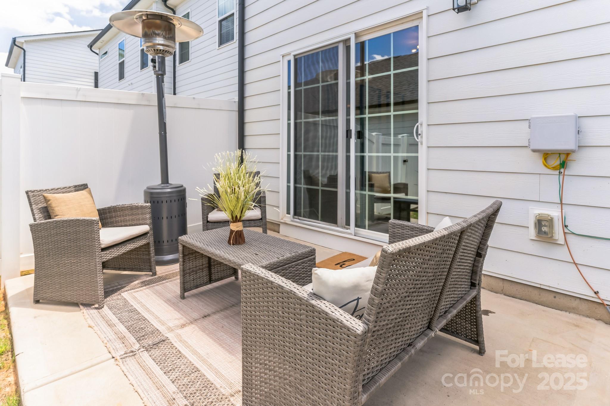 VILLAGES AT CRAMERTON MILLS - Residential Lease