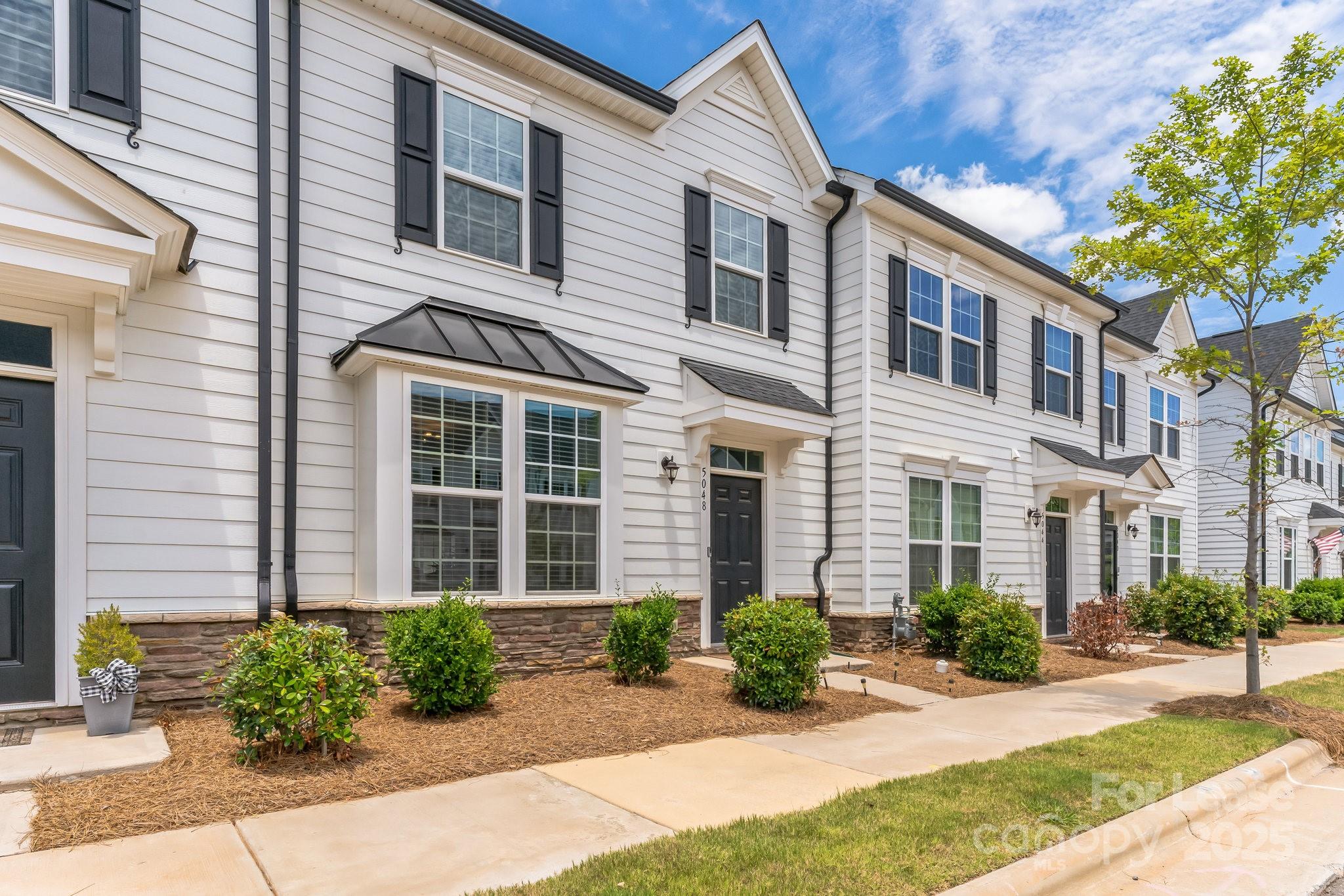 VILLAGES AT CRAMERTON MILLS - Residential Lease