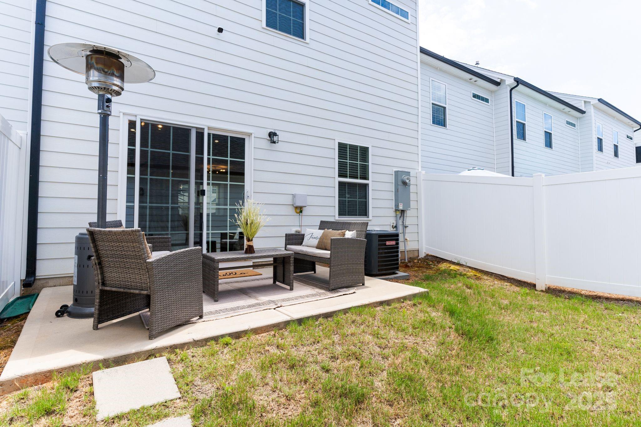 VILLAGES AT CRAMERTON MILLS - Residential Lease