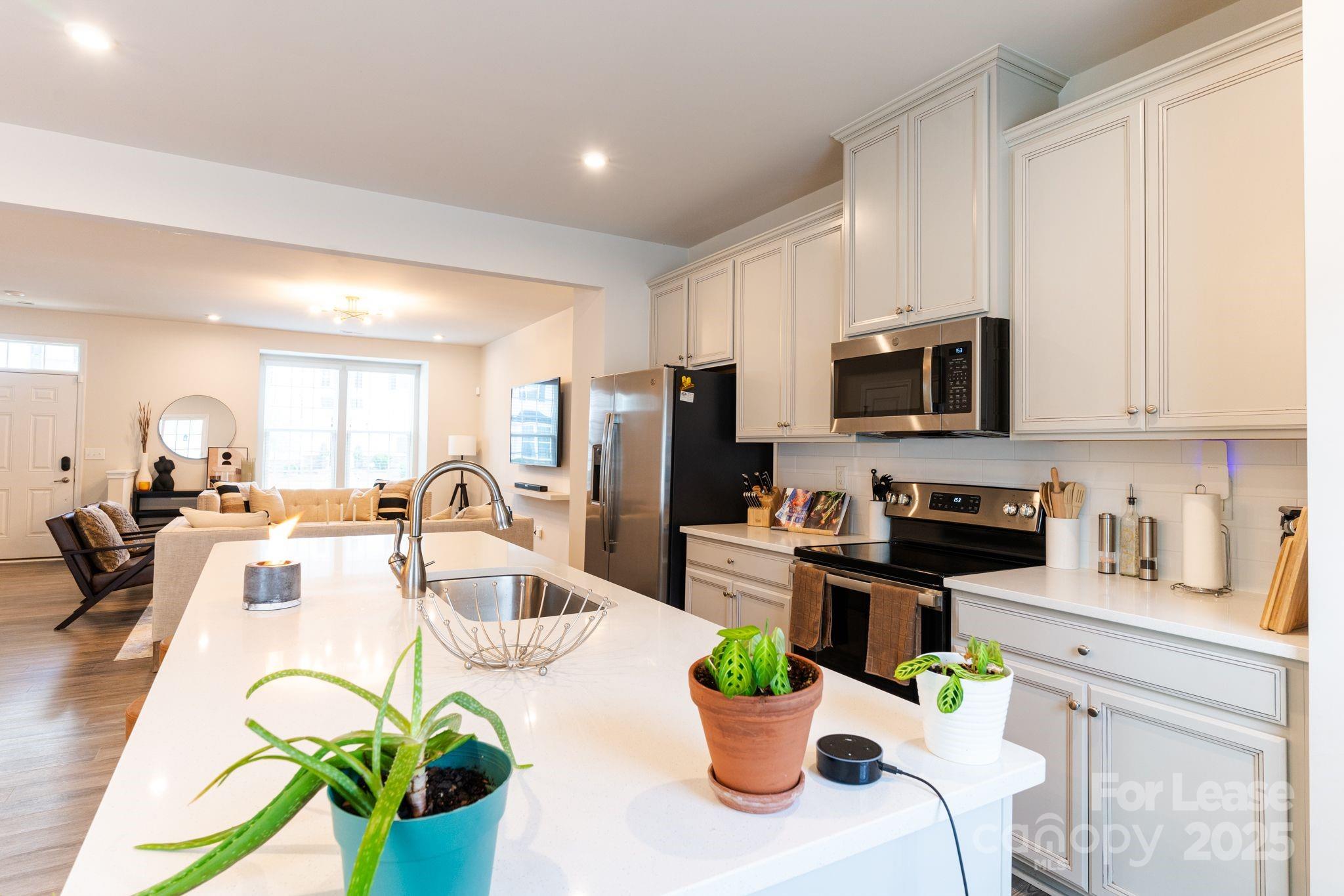 VILLAGES AT CRAMERTON MILLS - Residential Lease