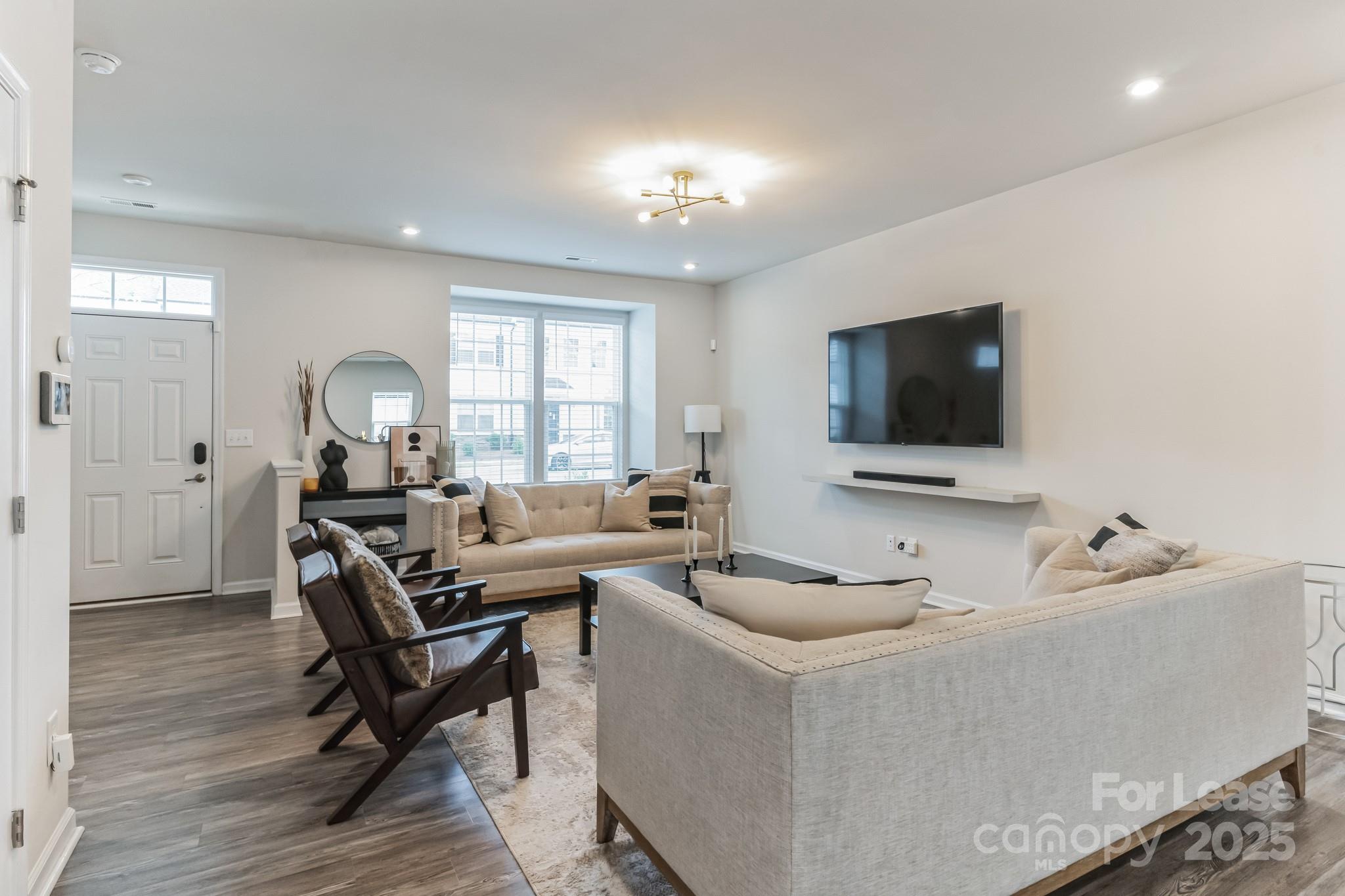 VILLAGES AT CRAMERTON MILLS - Residential Lease