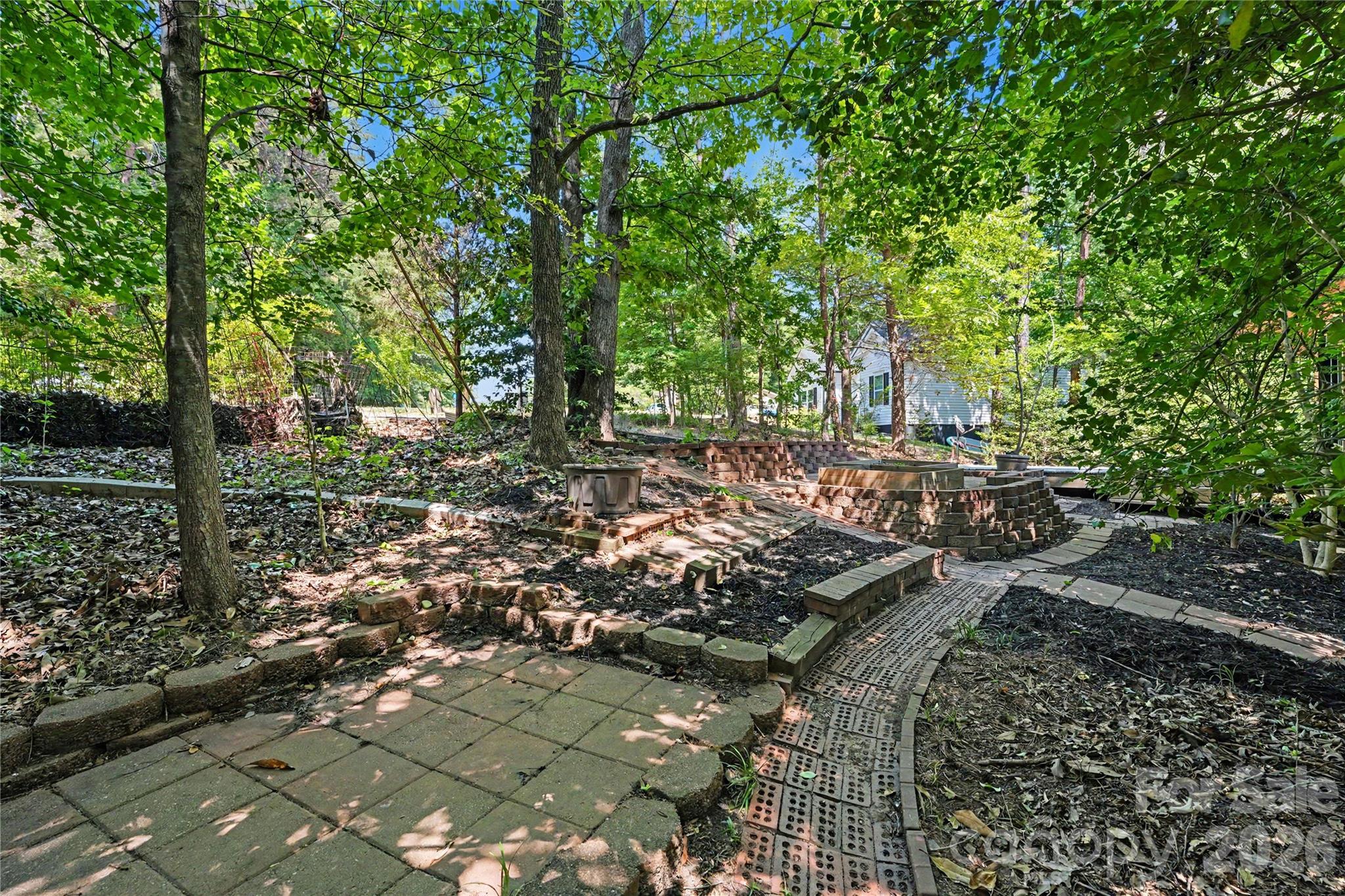 Spring Shore - Residential