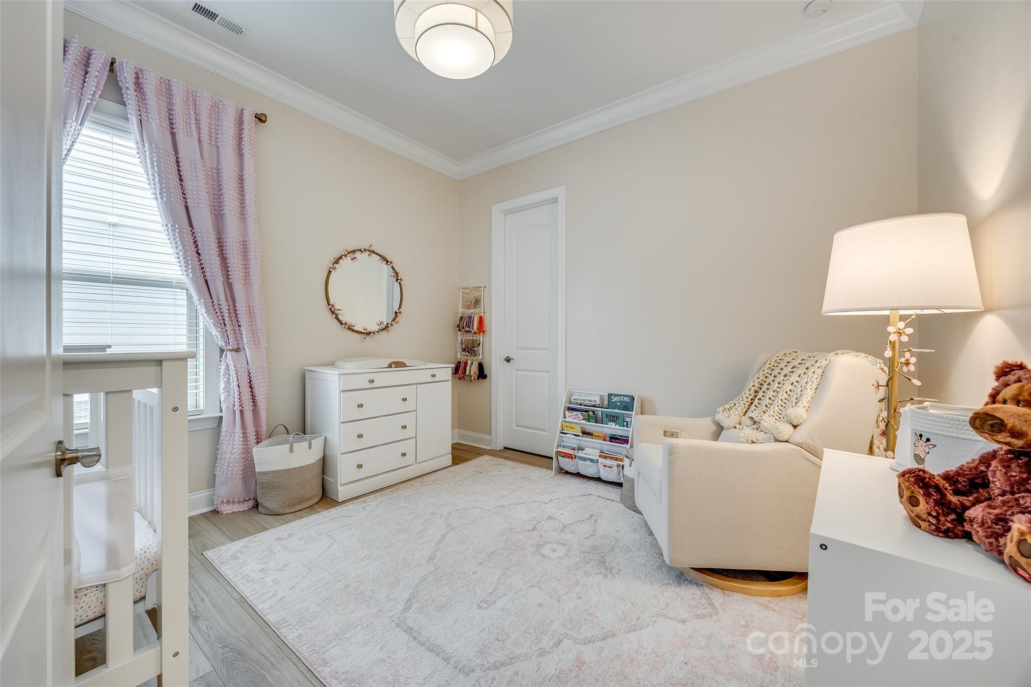 Queensbridge - Residential