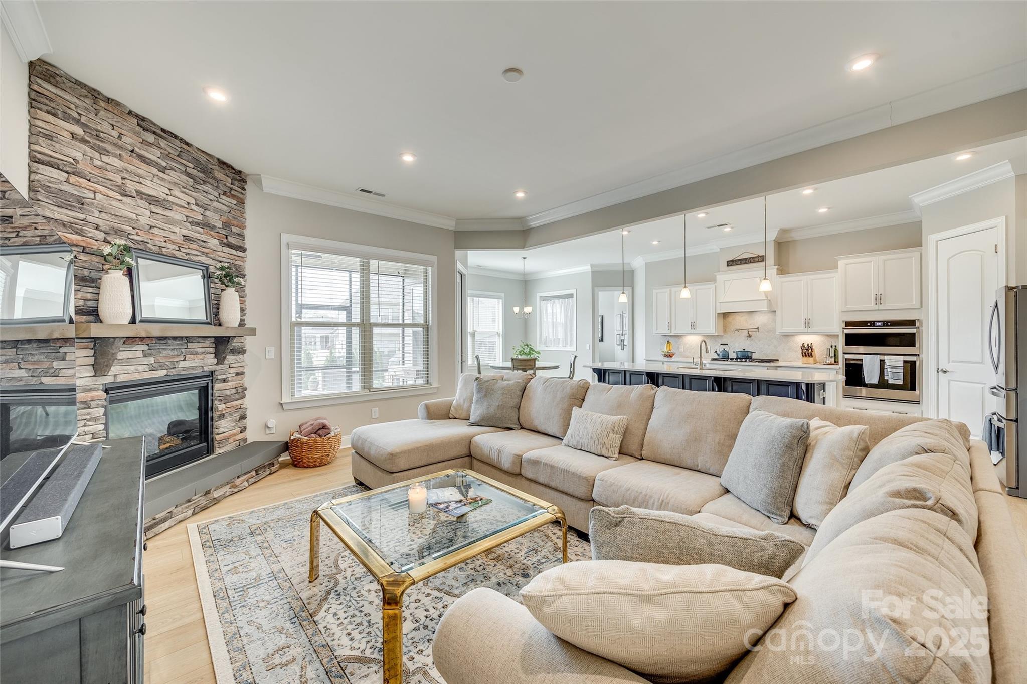 Queensbridge - Residential