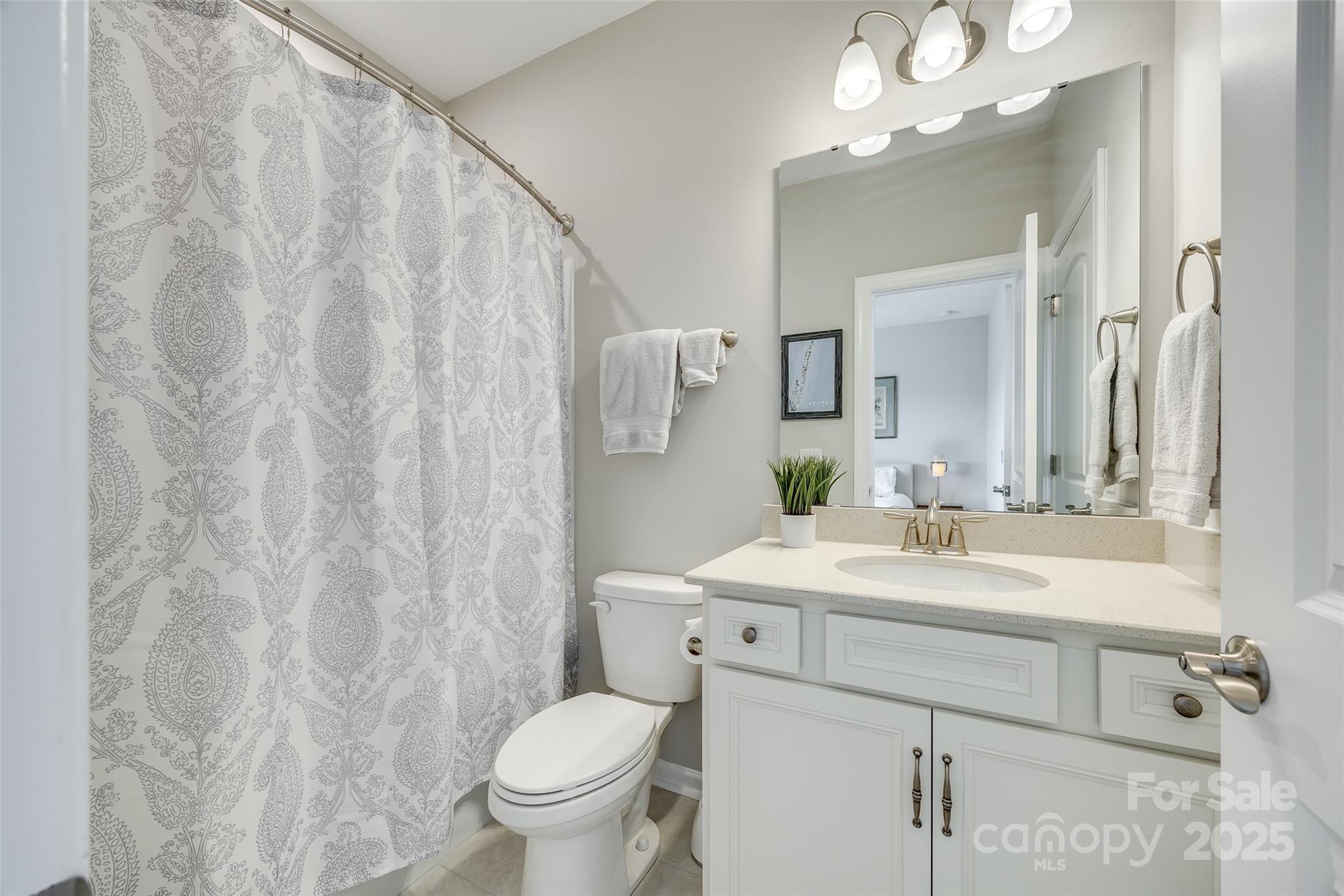 Queensbridge - Residential