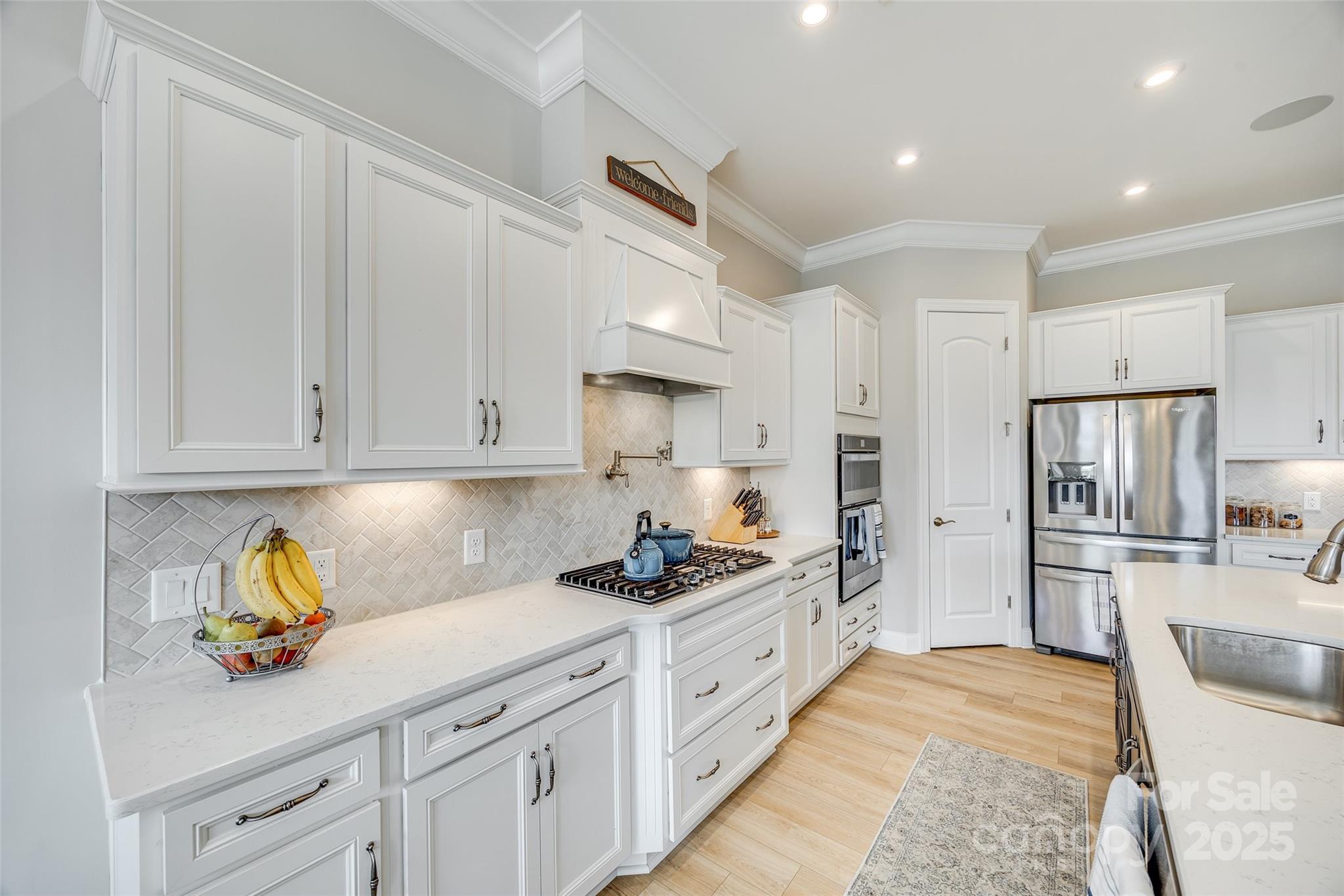 Queensbridge - Residential