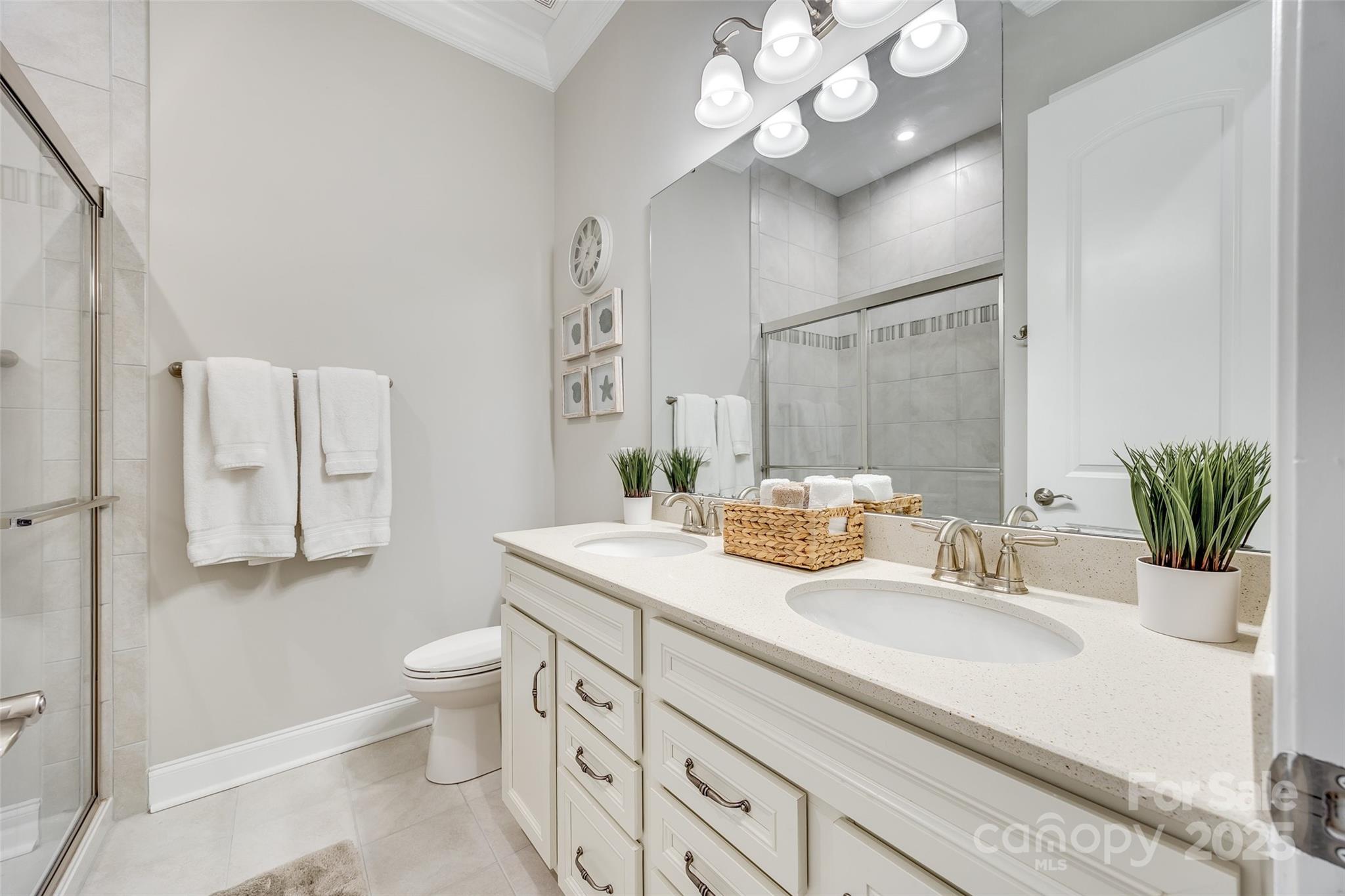 Queensbridge - Residential