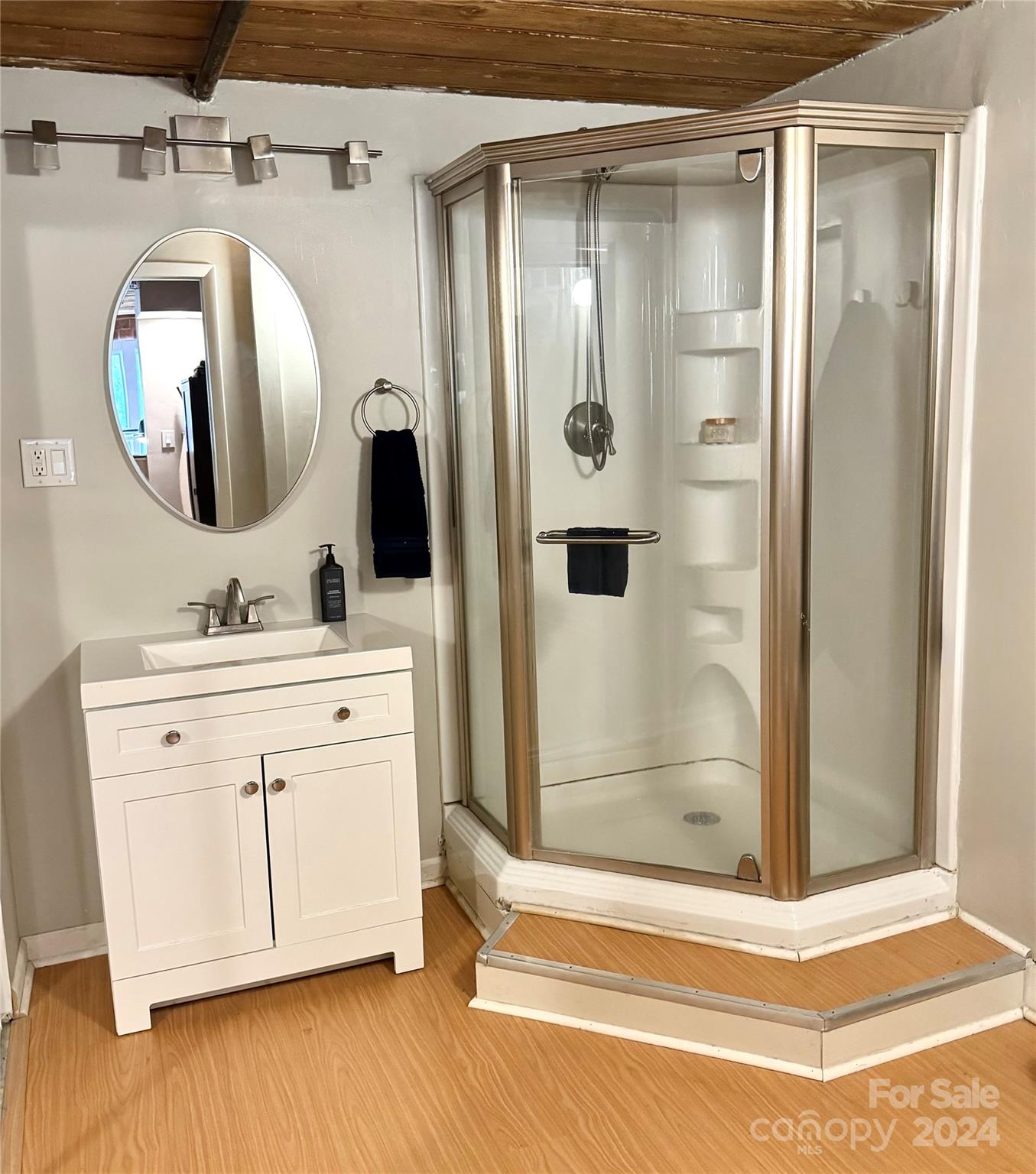 FoxRidge Lofts - Residential