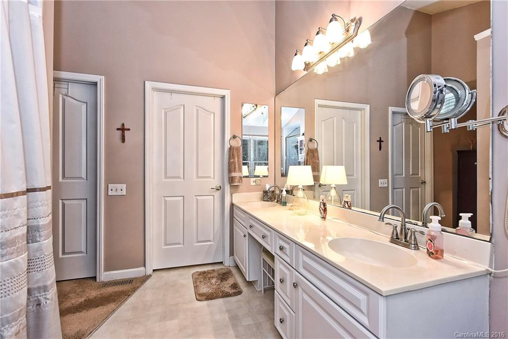 Cedarfield - Residential