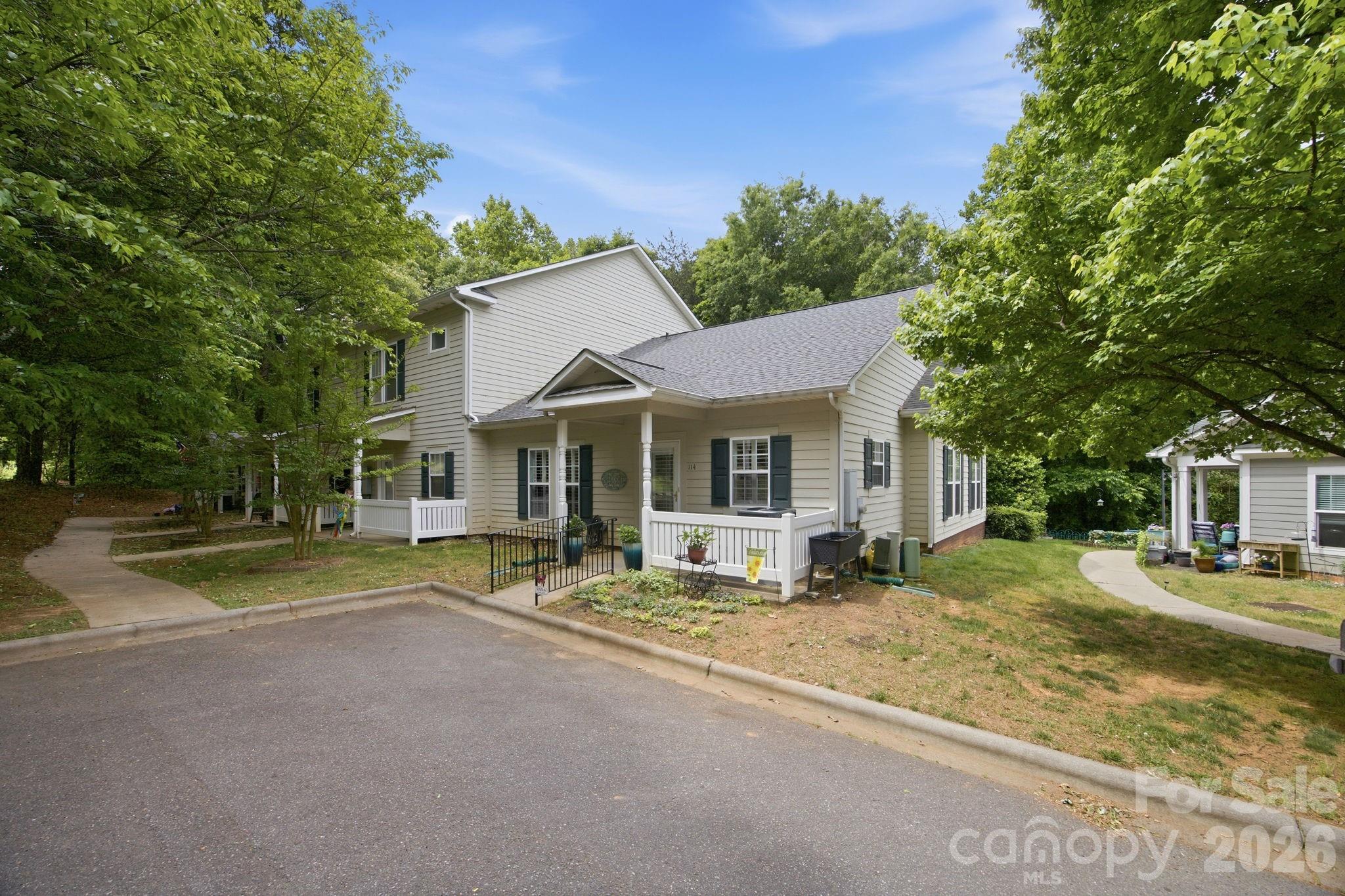Norman Townhomes - Residential