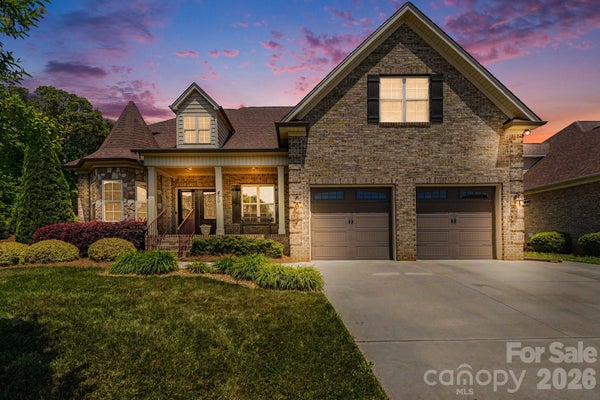 489 LOTUS CT, LEWISVILLE, NC 27023 - Image 2c99aaa7bc29b068870e58d70c6c7c6b/490334328