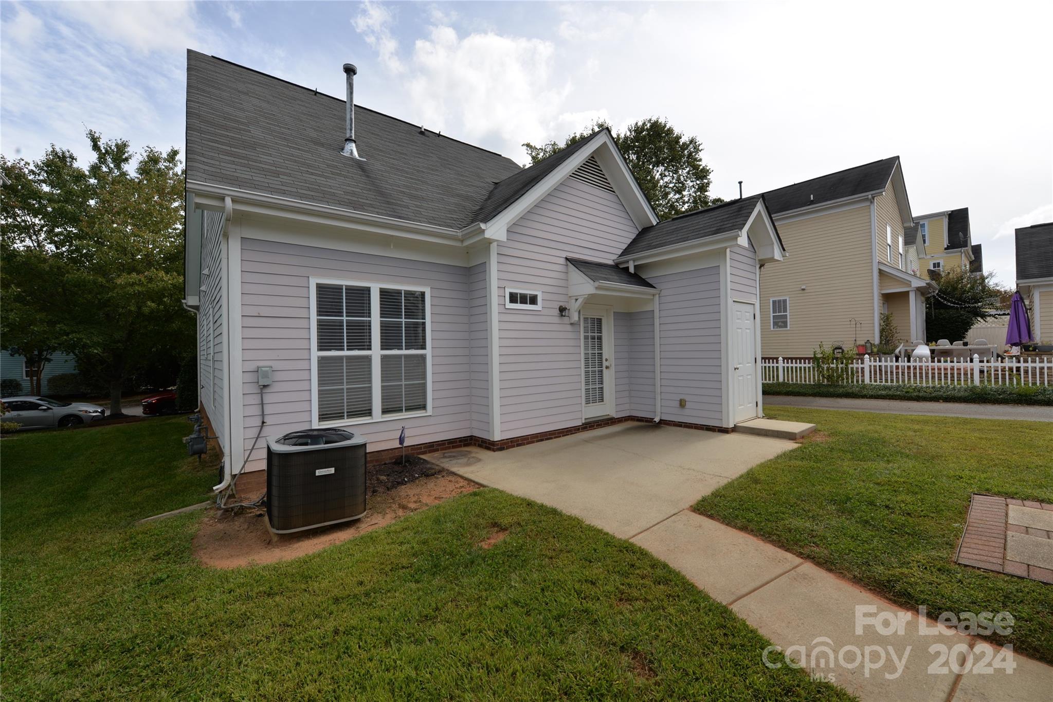 Monteith Park - Residential Lease