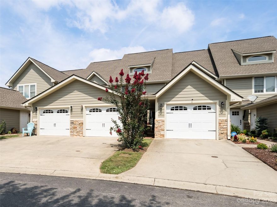 VIEWS, VIEWS, VIEWS!!! THIS CHARMING AND SPACIOUS TOWNHOME HAS WHAT YOU ARE LOOKING FOR... 3 BEDROOMS, 3 FULL BATHS, MULTIPLE PORCHES, OPEN FLOOR PLAN, GARAGE, GREAT LOCATION AND STUNNING LONG RANGE VIEWS! ENJOY THE TOWNHOME LIFESTYLE LESS THAN 15 MINUTES TO THE HEART OF DOWNTOWN ASHEVILLE! CLOSE TO SHOPPING, PHARMACY, SCHOOLS, AND MUCH MORE!
