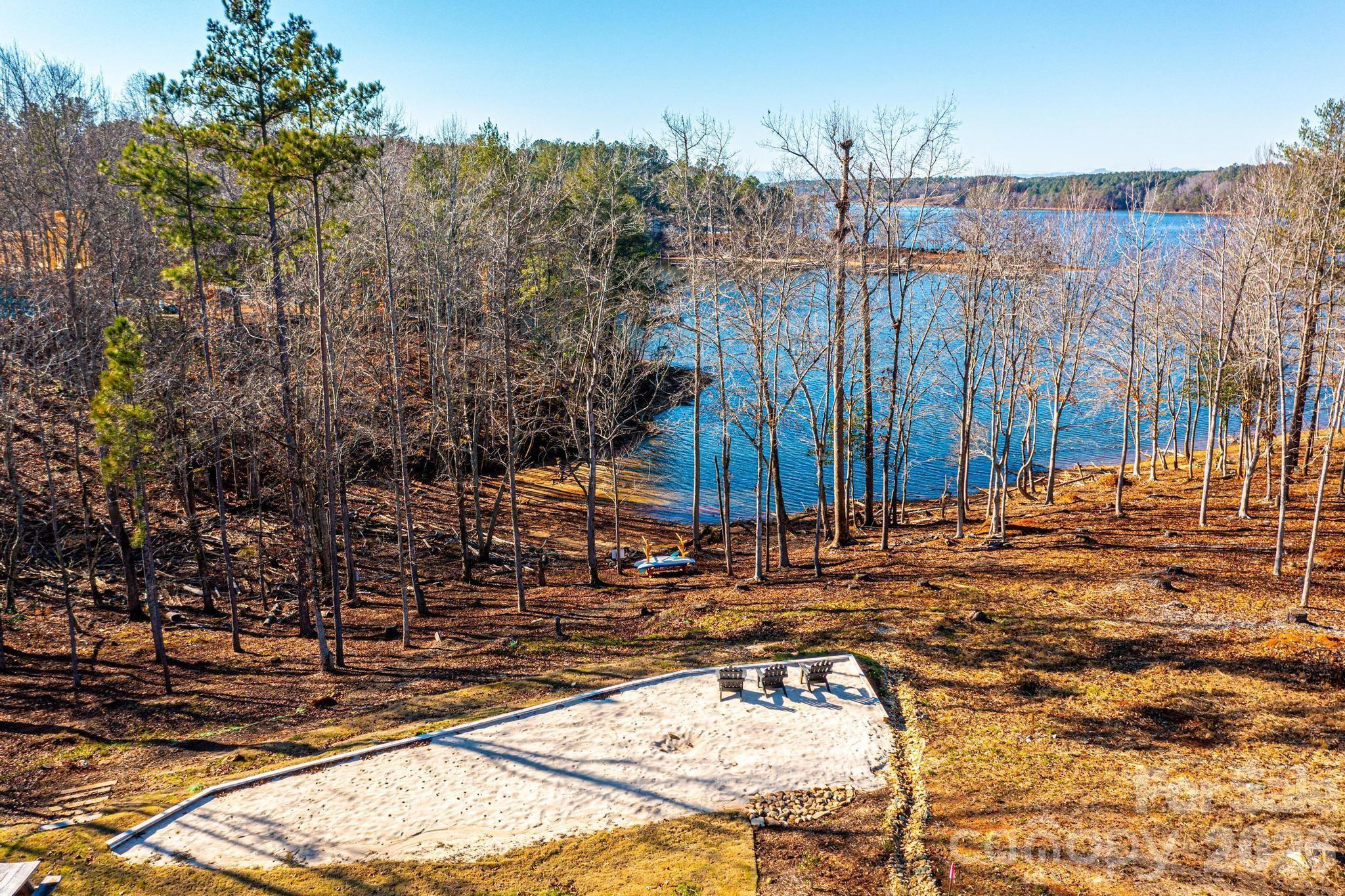 Lakeside Reserve - Land