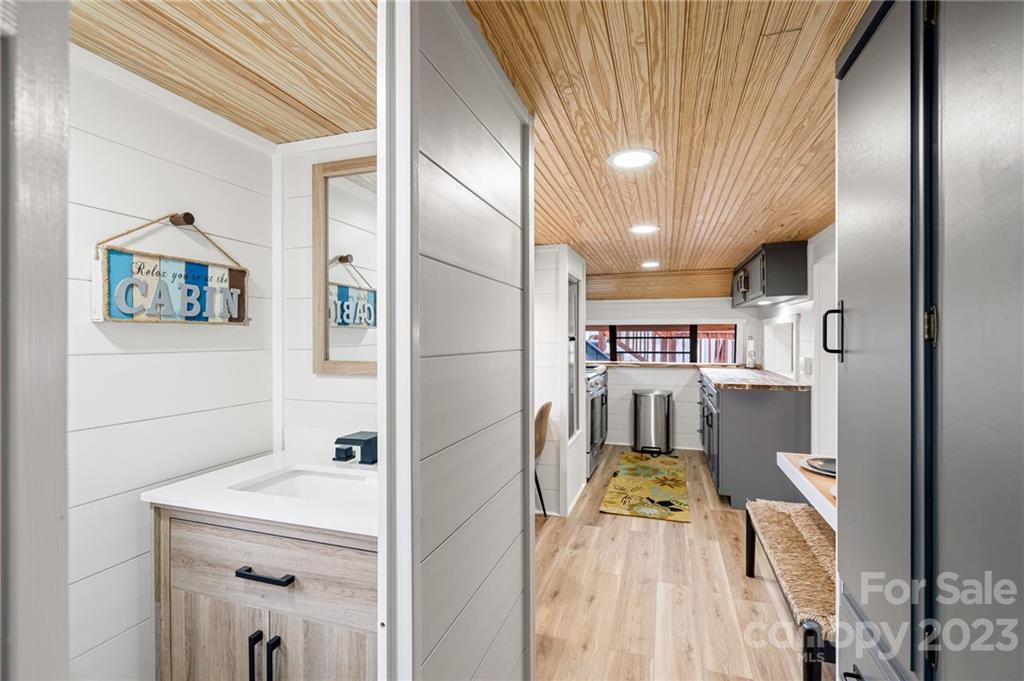 Badin Shores Resort - Residential