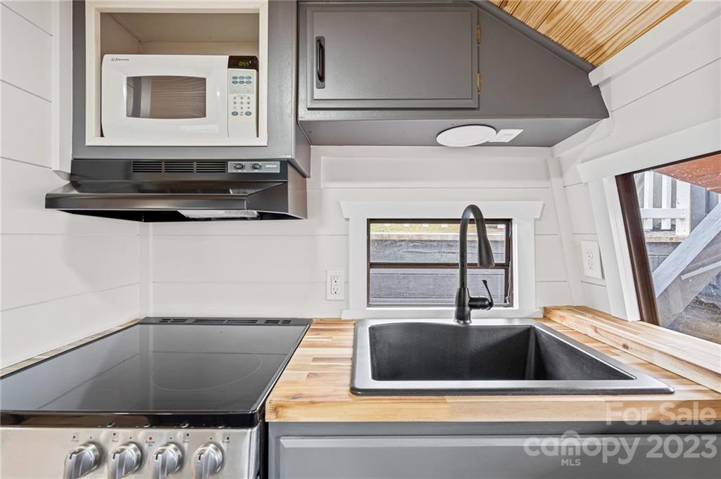 Badin Shores Resort - Residential