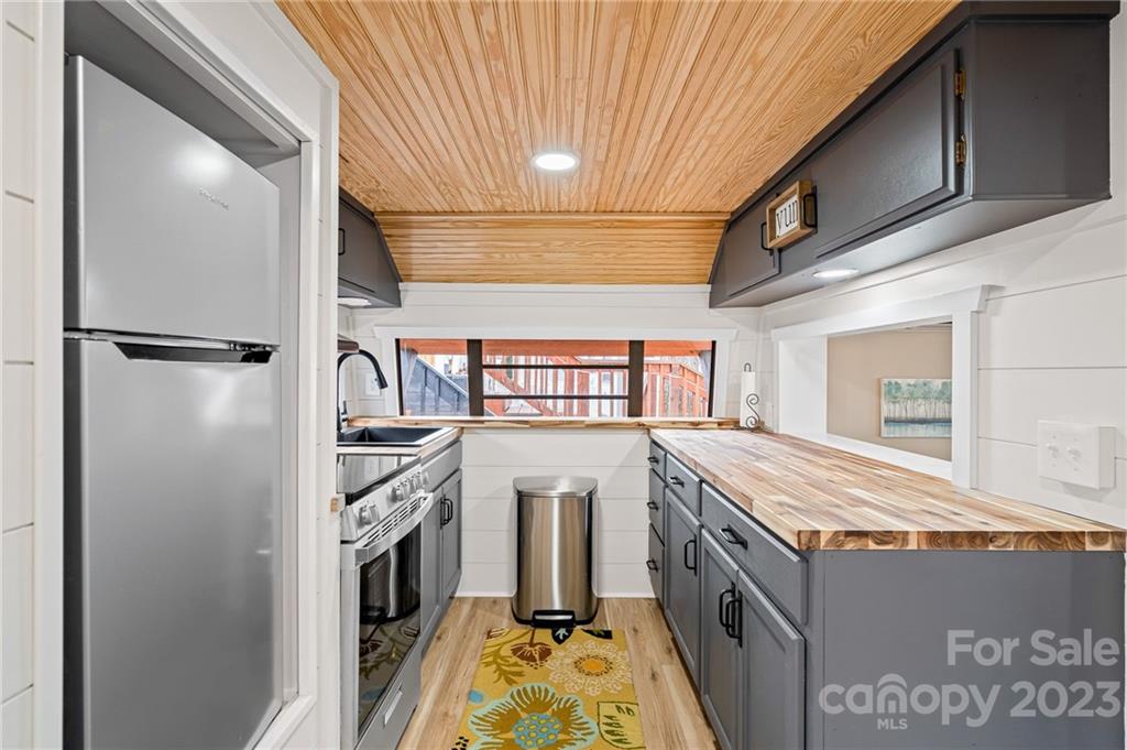 Badin Shores Resort - Residential