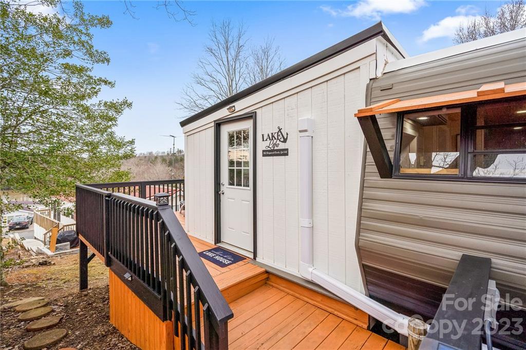 Badin Shores Resort - Residential