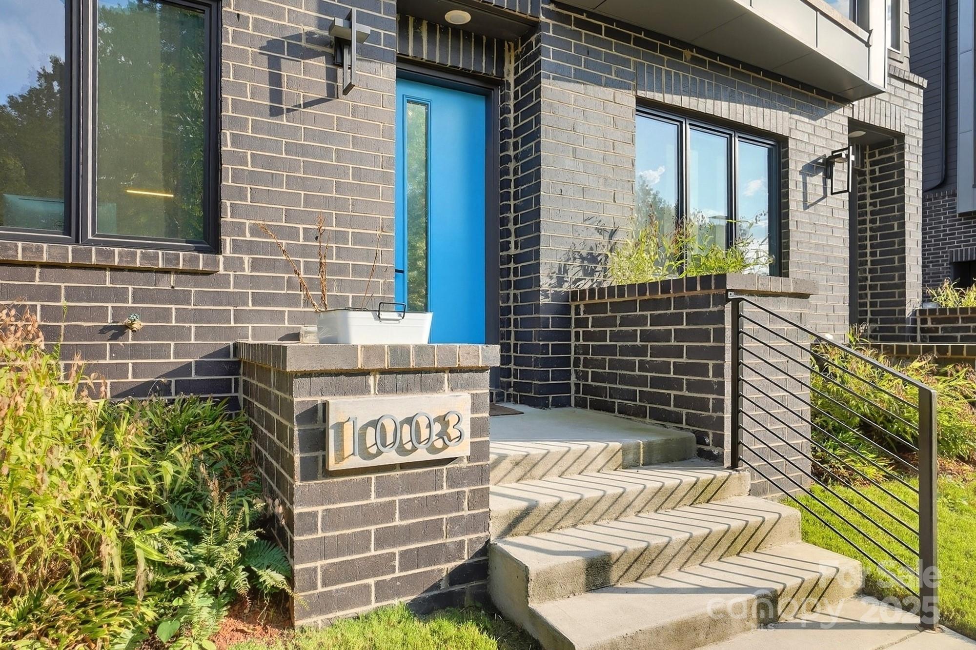 1003 Zinc Lane