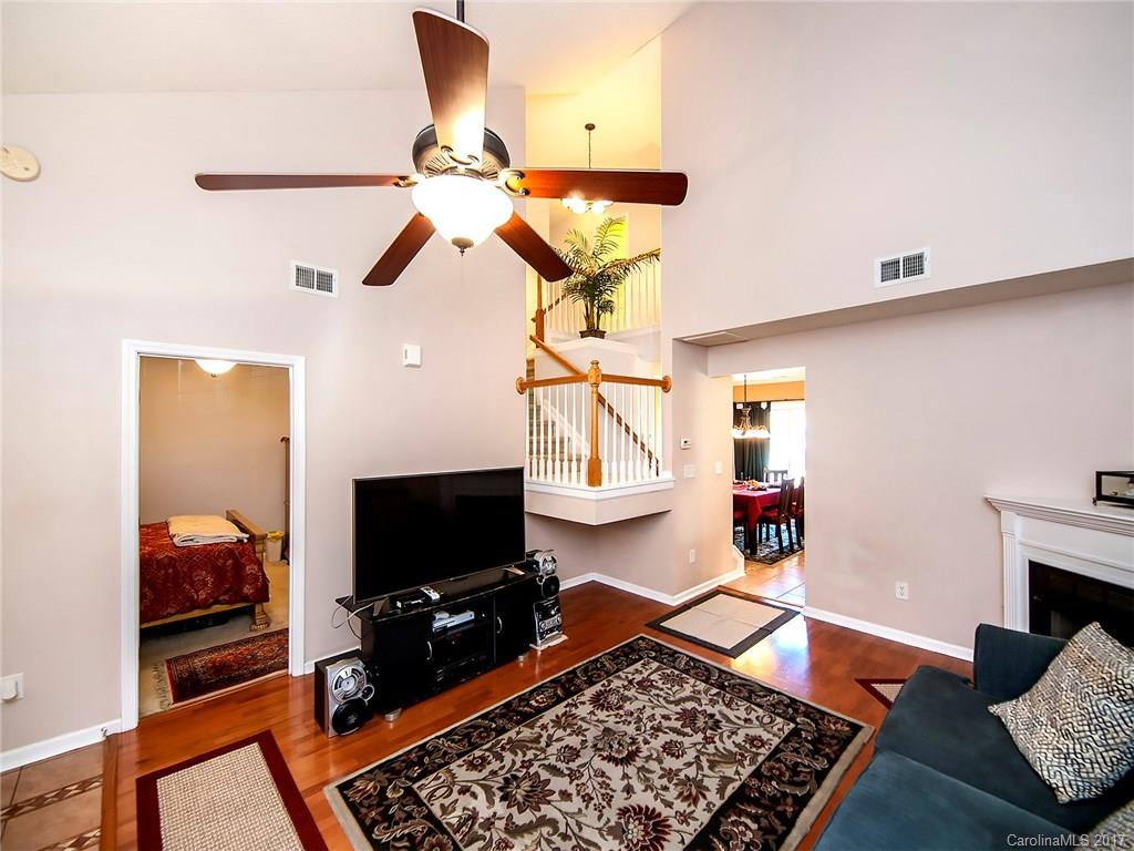 Lexington Commons - Residential