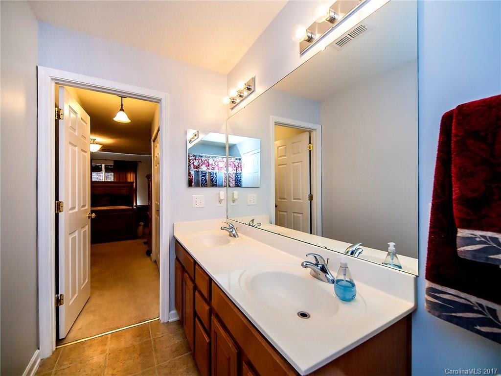 Lexington Commons - Residential