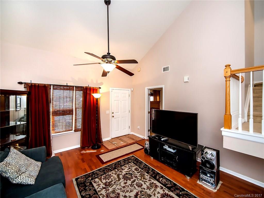 Lexington Commons - Residential