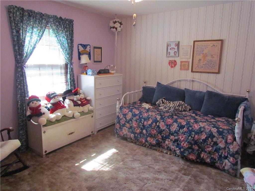Zemosa Acres - Residential