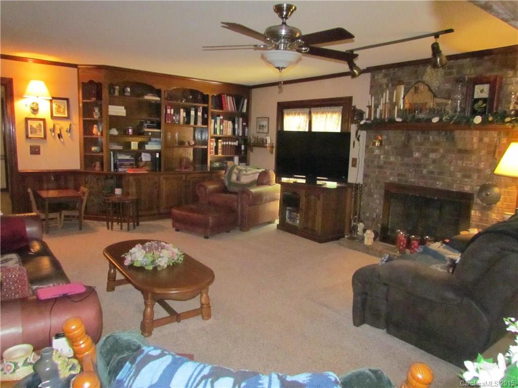 Zemosa Acres - Residential