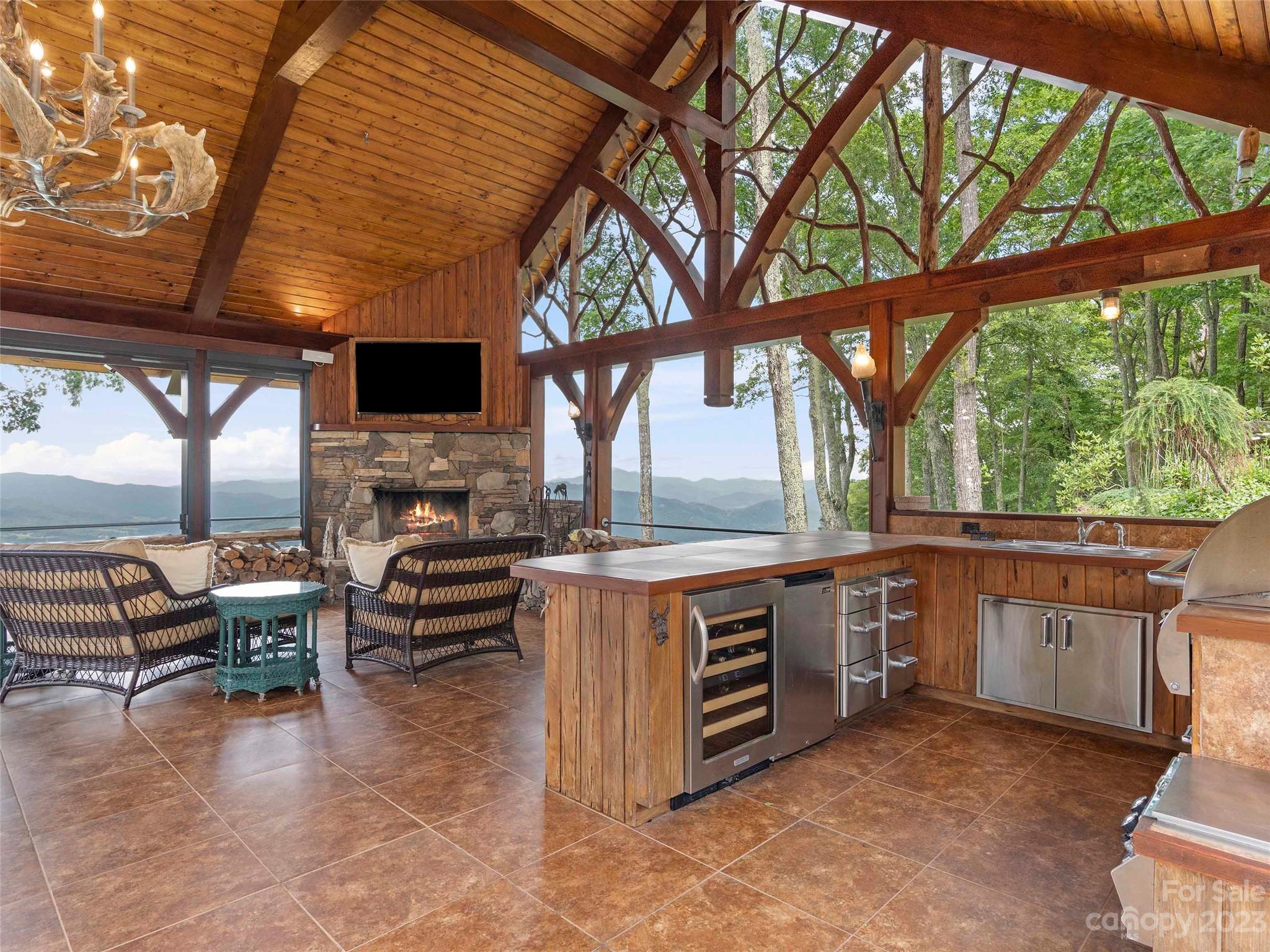 The Estates At Laurel Ridge - Residential