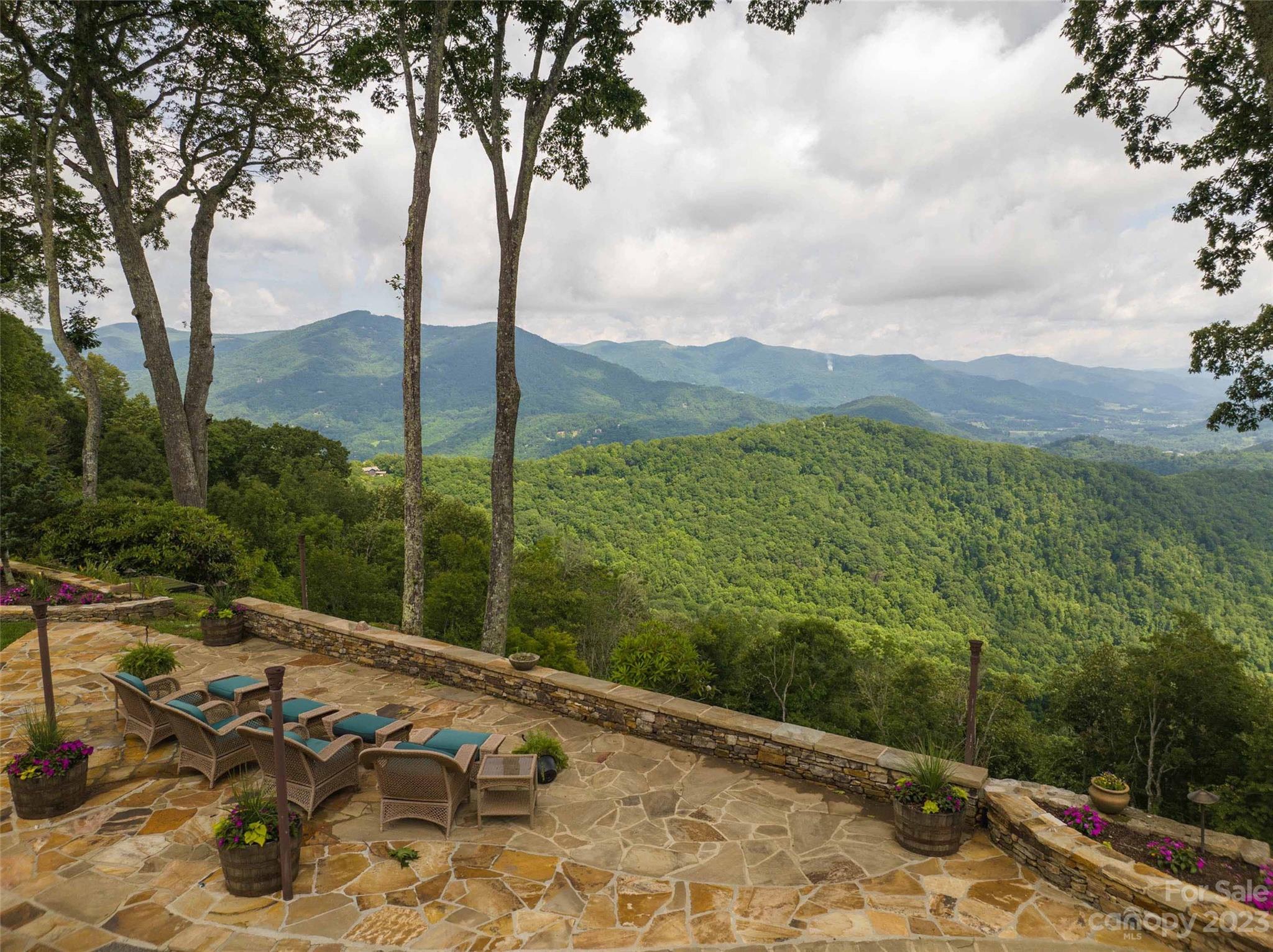 The Estates At Laurel Ridge - Residential