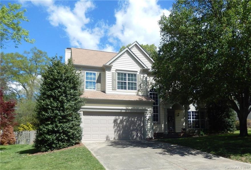 Beautifully maintained 2-story home in sought after Yorkshire. Foyer & DR with crown molding, chair-rail & picture molding. Formal LR. Lovely white kitchen cabinets & countertops. Master Suite with garden tub & separate shower & walk-in closet. Fabulous stone patio with professionally landscaped private backyard. Won’t Last Long!