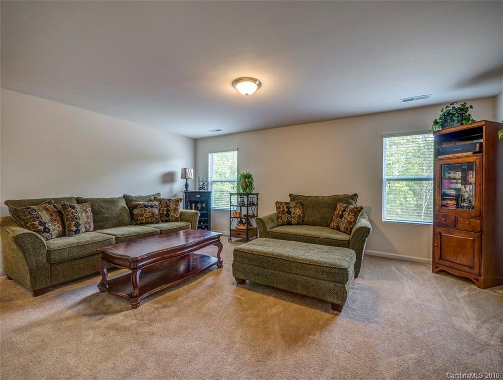 Creekshire Village - Residential