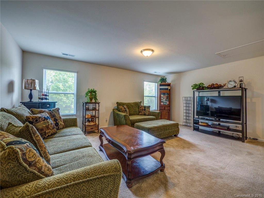 Creekshire Village - Residential