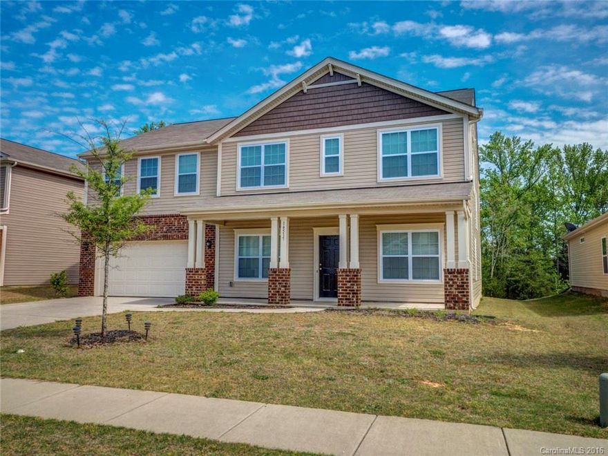 A must see beautiful open floor plan.  5 bedrooms, 2 car garage, bonus room, walk-in boutique style closet, gourmet kitchen, large master bathroom, sprawling back yard.  Seller has kept in pristine conditions, like new.  30 year transferable structural warranty and physical survey has been retained by seller as well.  A home that you can grow into with an excellent location near shops and dining  Large community pool and beautifully maintained streetscape, beaming with neighborhood pride.