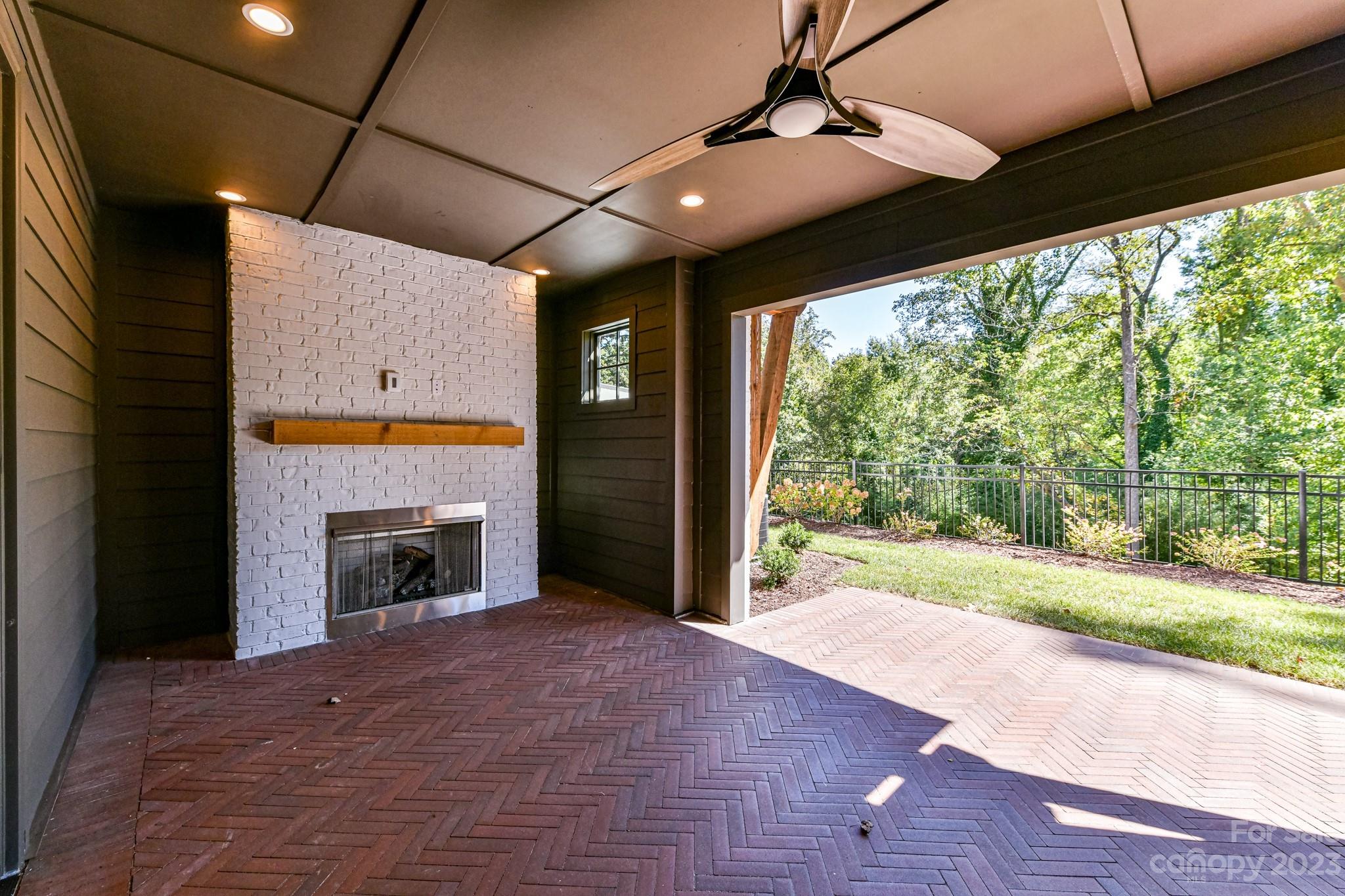 The Nolen Townes - Residential