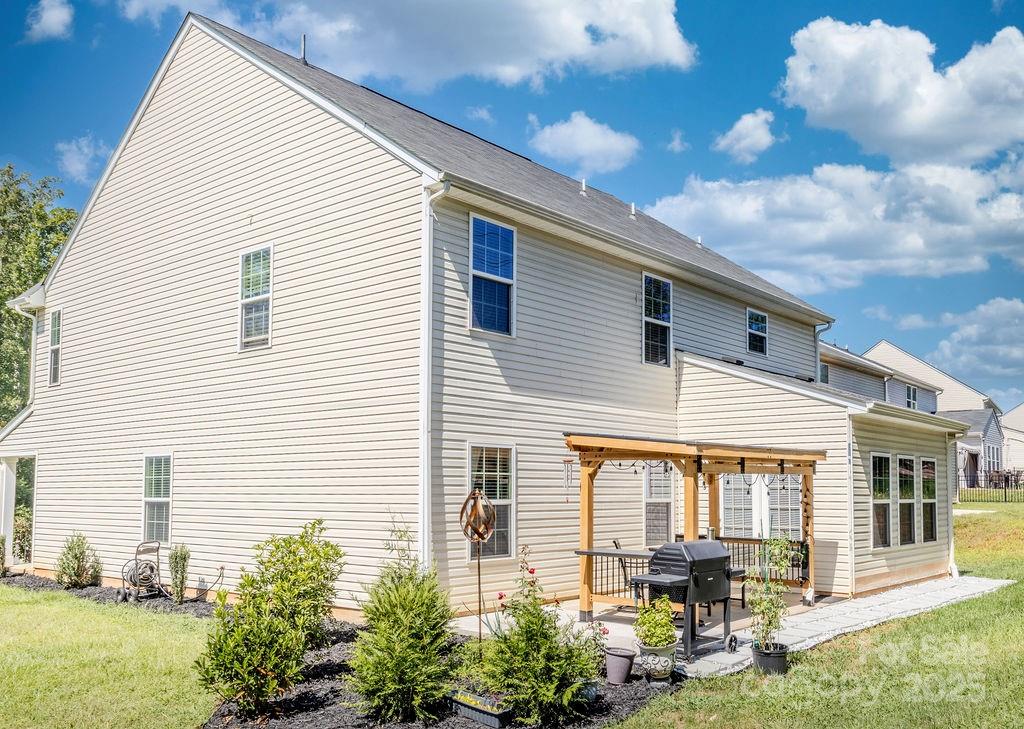 3536 Canyon Live Oak Court