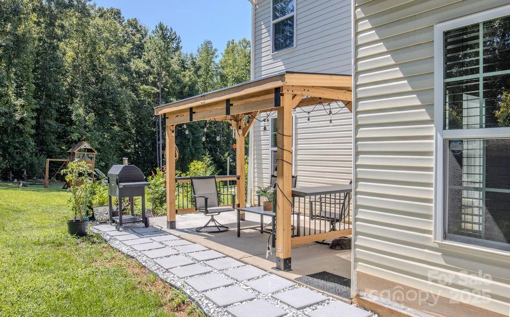 3536 Canyon Live Oak Court