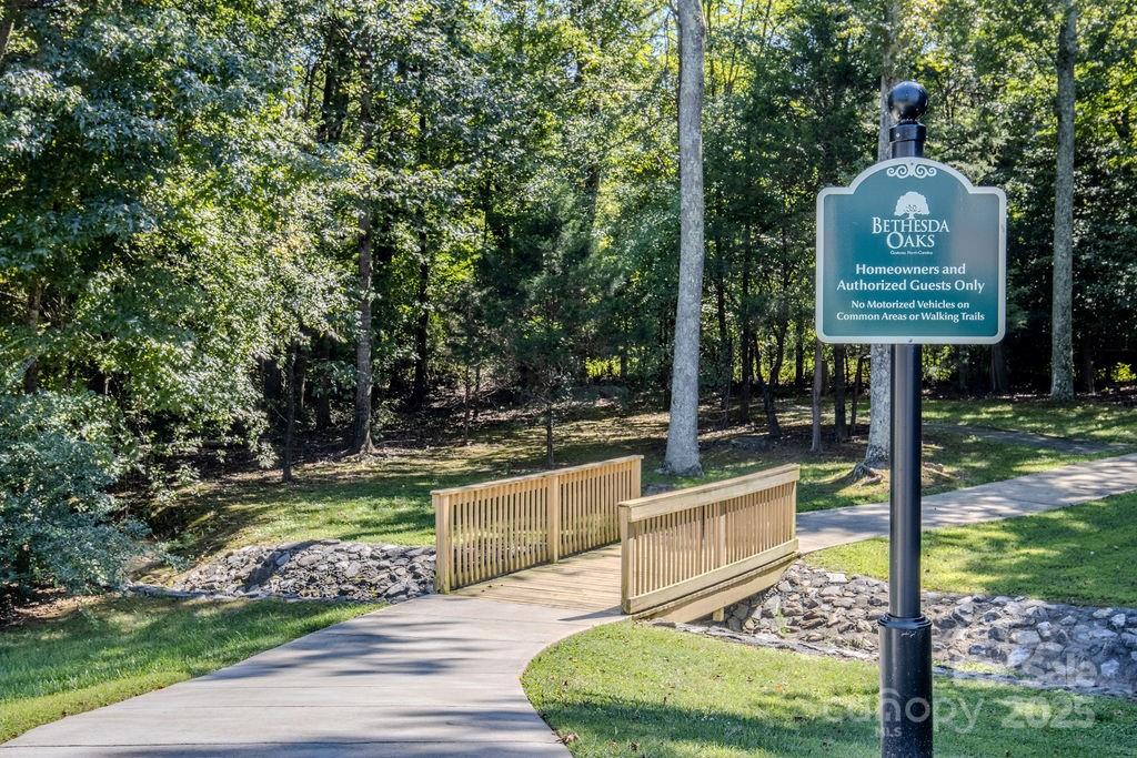 Bethesda Oaks - Residential