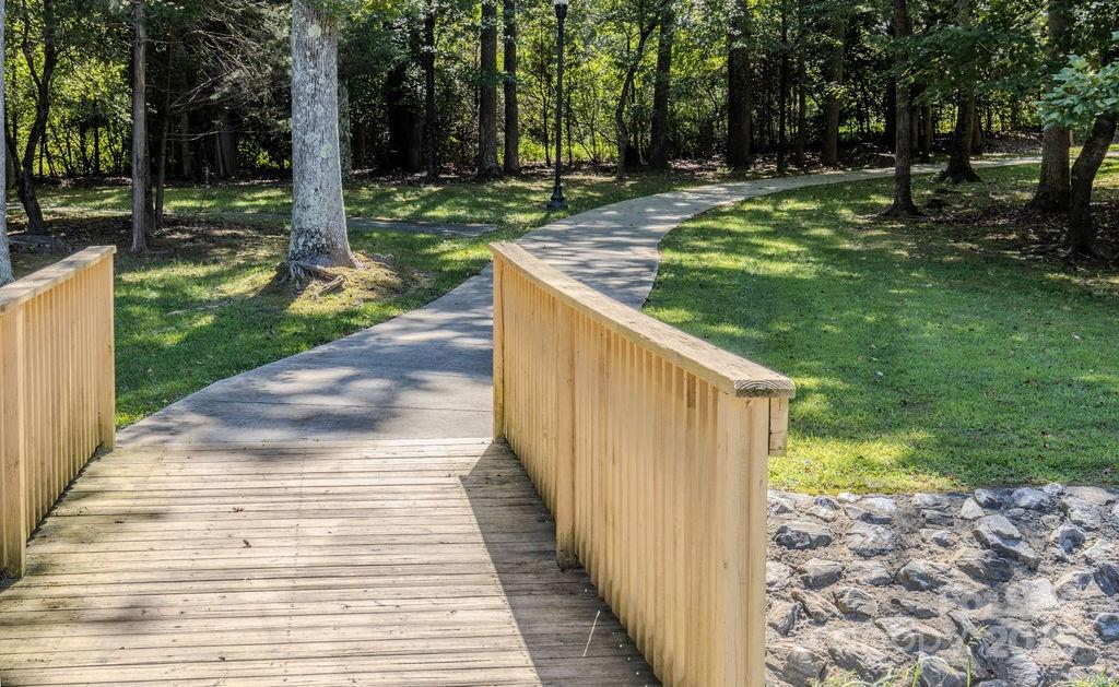 Bethesda Oaks - Residential