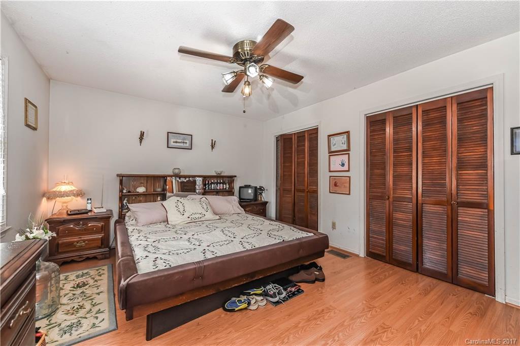 Hickory Ridge Estates - Residential