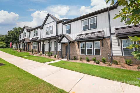 Photo of 302 Silver Fleet Drive, Indian Trail, NC 28079 (MLS # 4414790)