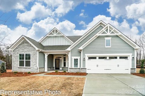 Single Family Residence in Sherrills Ford NC 8744 Acadia Parkway.jpg