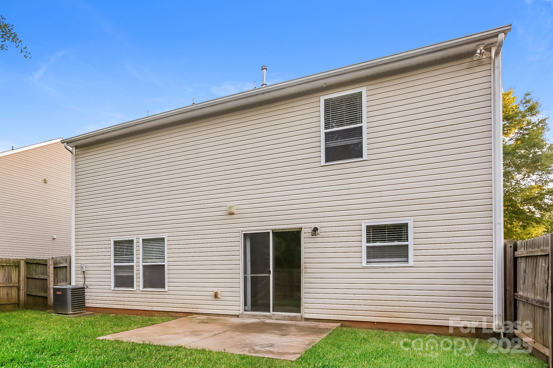 Larkhaven - Residential Lease