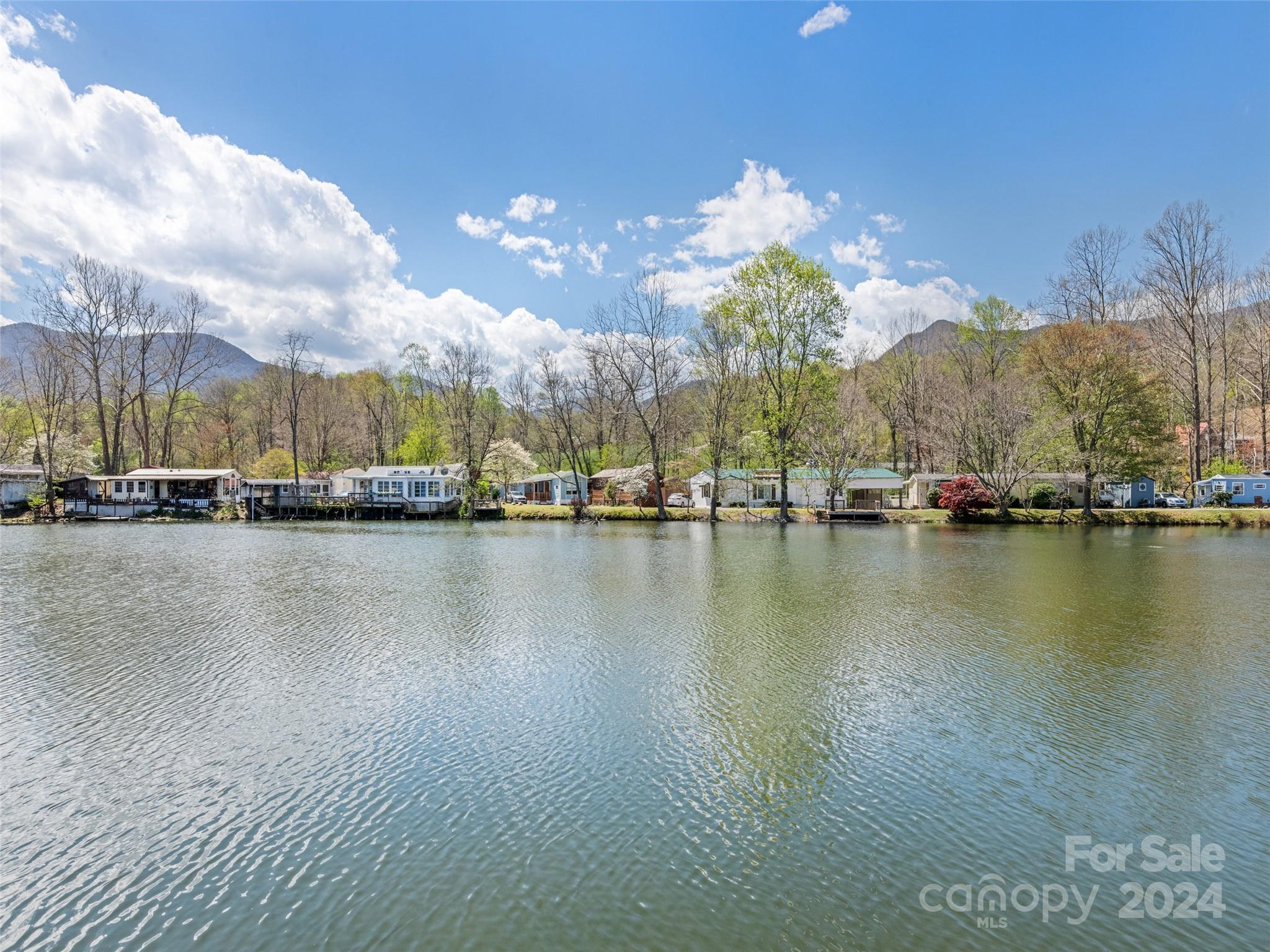 Dogwood Lakes - Residential