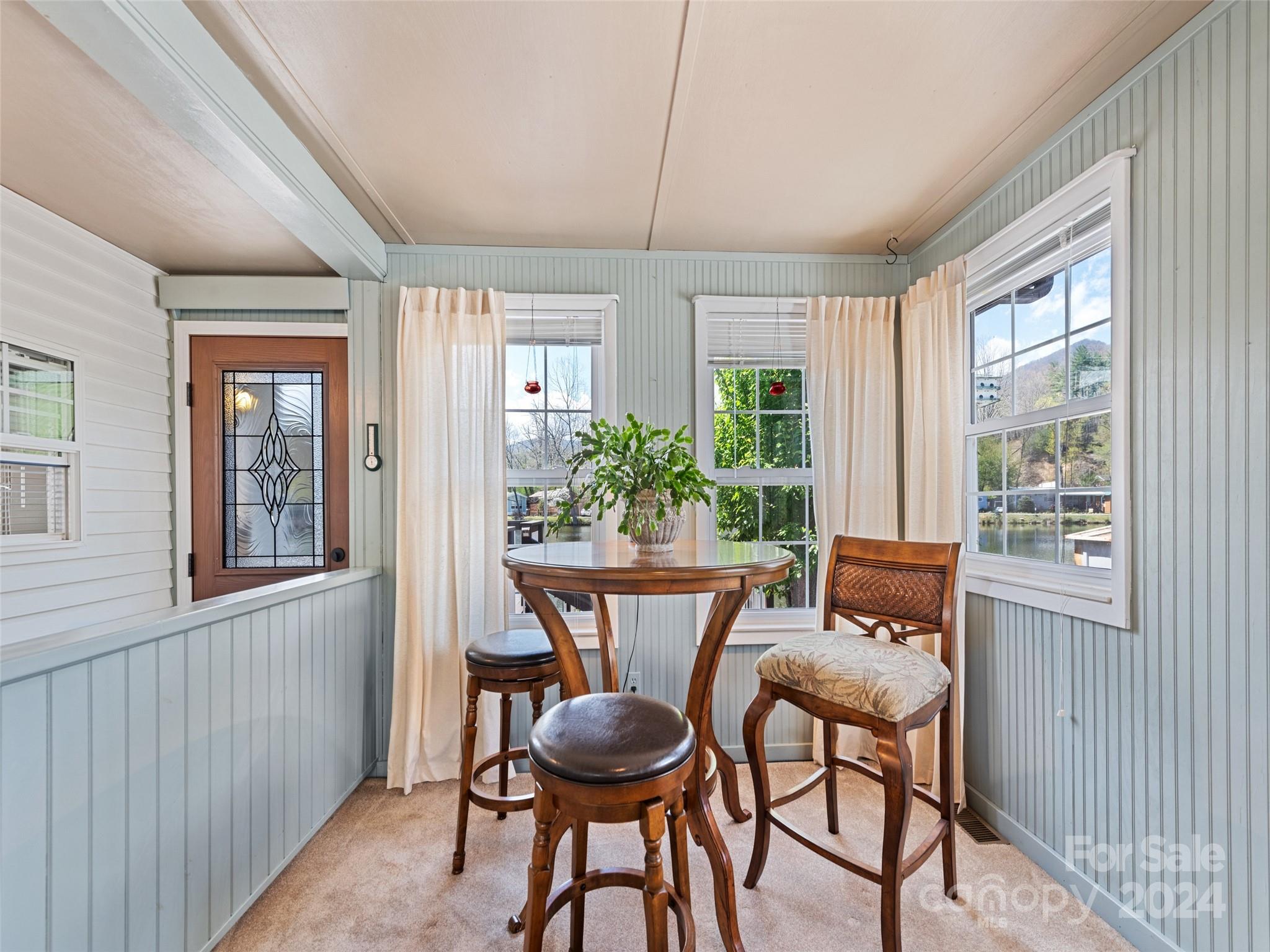 Dogwood Lakes - Residential