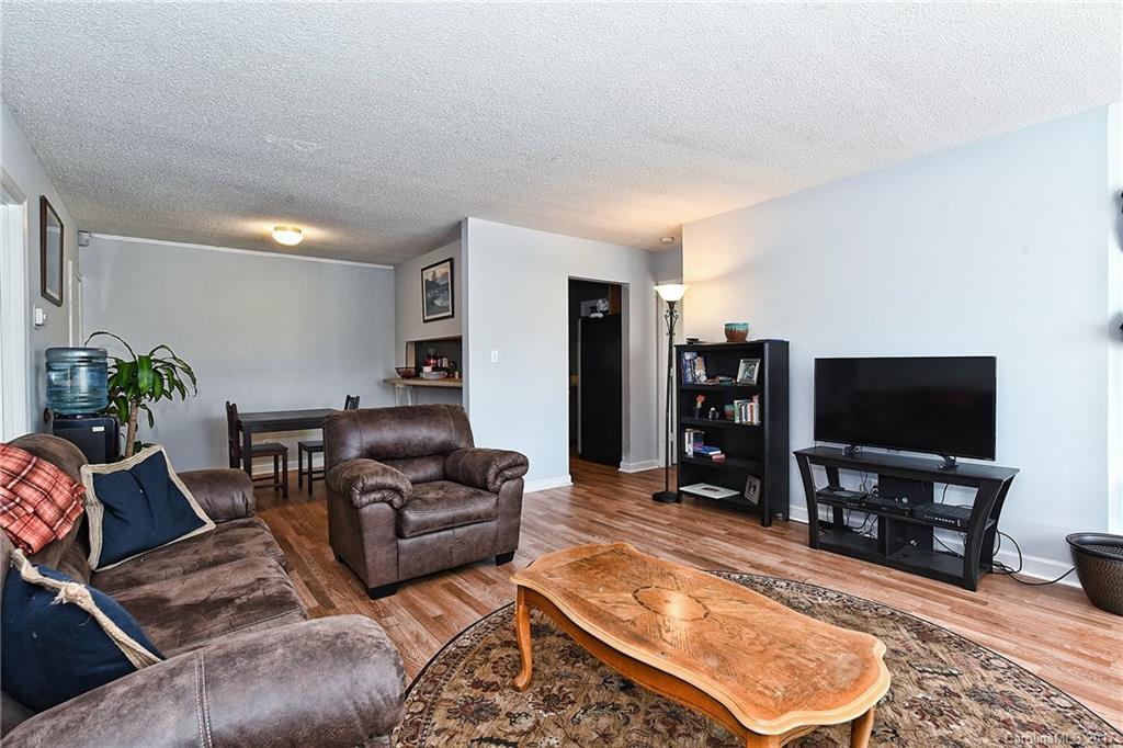 Sharon Place - Residential