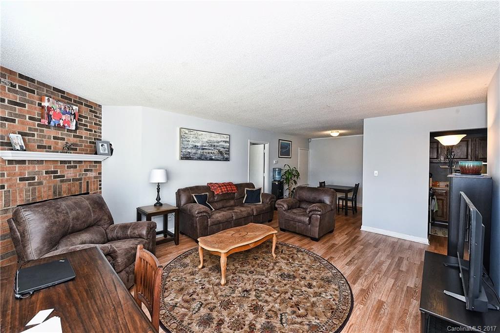 Sharon Place - Residential