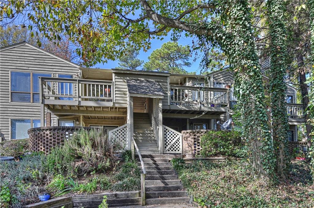 Sharon Place - Residential