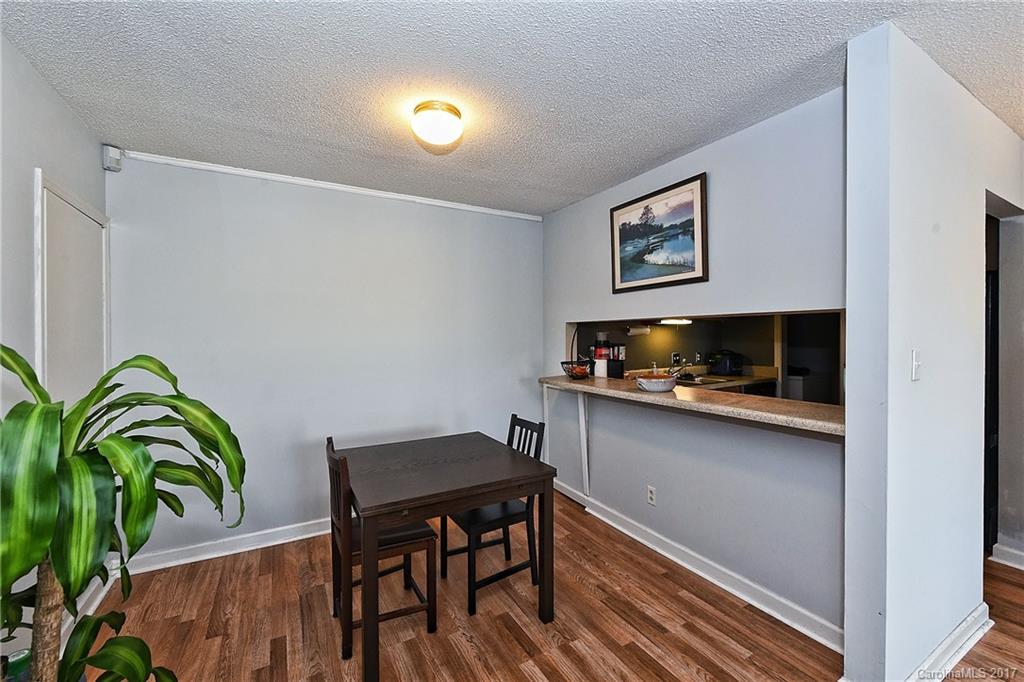 Sharon Place - Residential